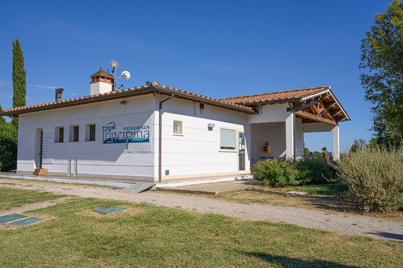 Residenza Principina Aparthotel Principina Terra Exterior foto
